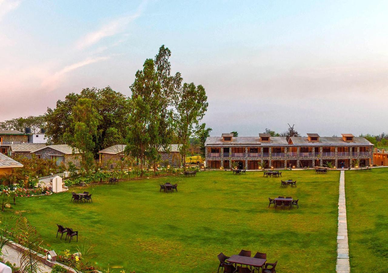 Tag Resorts The Banyan Retreat Rāmnagar Buitenkant foto