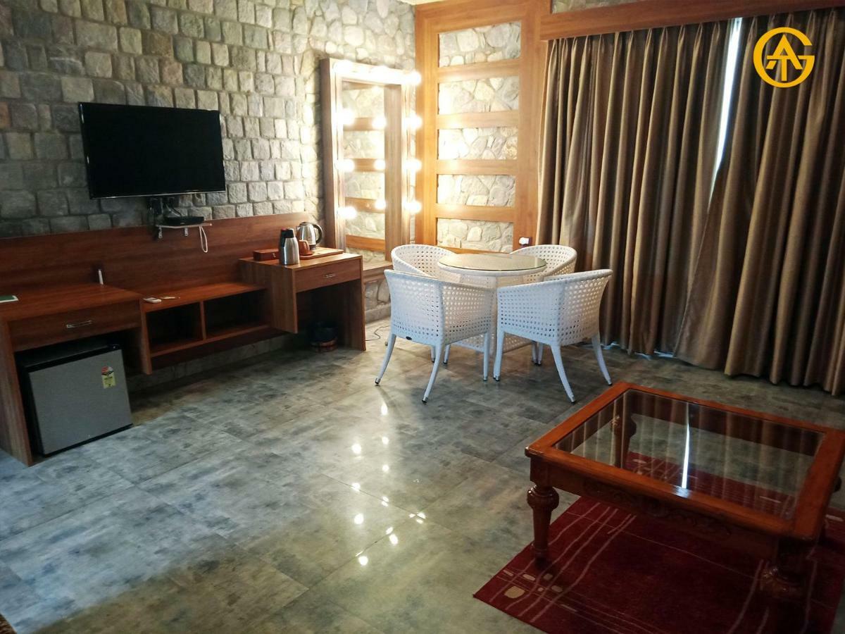 Tag Resorts The Banyan Retreat Rāmnagar Buitenkant foto