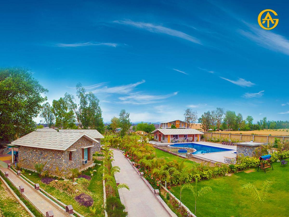 Tag Resorts The Banyan Retreat Rāmnagar Buitenkant foto